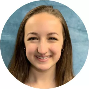 Molly Cesanek - Ice dancer