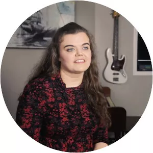 Molly Skaggs - Musical artist