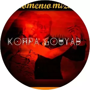 Momento Mizik - Musical artist