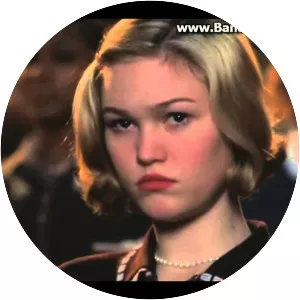 Mona Lisa Smile - 2003 ‧ Drama/Romance ‧ 1h 57m