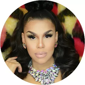 Monica Beverly Hillz