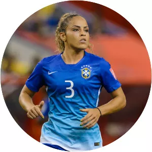 Monica Hickmann Alves