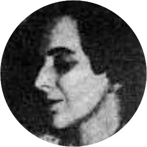 Monique Saint-Hélier