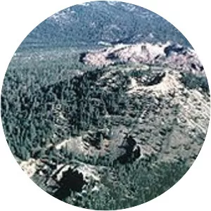 Mono–Inyo Craters - Mountain chain in California