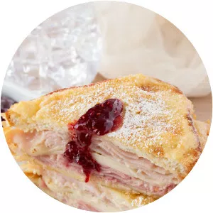Monte Cristo sandwich