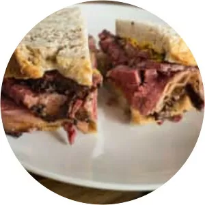 Montreal-style smoked meat - 