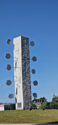 Monumento ao Associativismo - Tourist attraction in Vila Nova de Gaia, Portugal