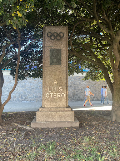 Monumento Luis Otero