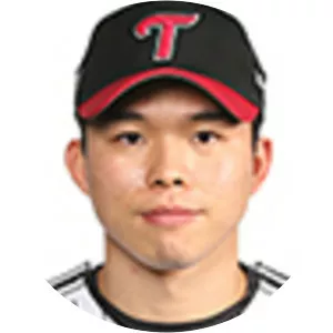 Moon Sung Ju - Baseball player