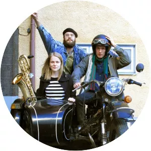 Mopo - Musical group