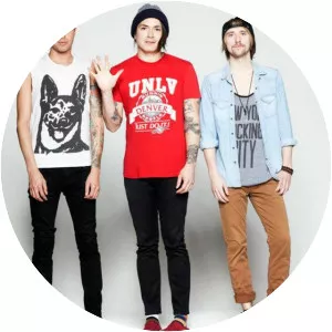 More Amor - Musical group