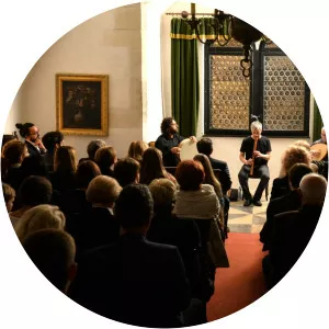 More Hispano - Musical artist