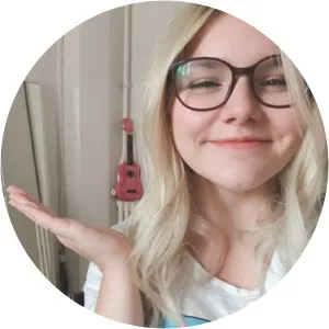 Morgane Moncomble photograph