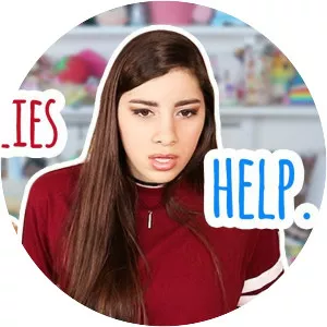 Moriah Elizabeth - YouTuber