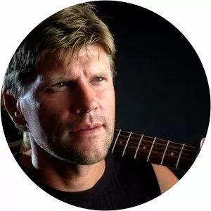 Morten Holm Pettersen Musician