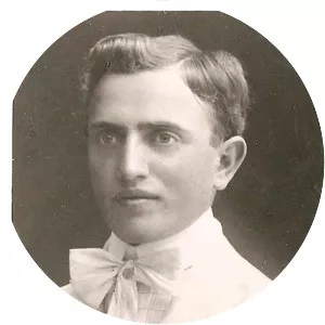 Moshe Menuhin