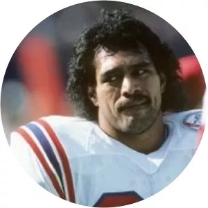 Mosi Tatupu - American football player