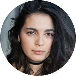 Mounia Zahzam - Actor