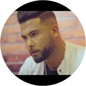 Mounim Slimani - Musical artist