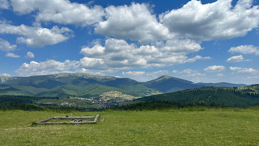 Mountain edge photograph