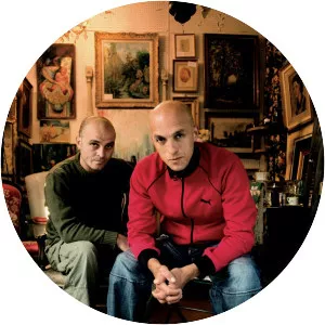 Mouss & Hakim - Musical group