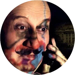 Mr. Bhatti on Chutti - 2012 ‧ Bollywood/World cinema ‧ 1h 42m