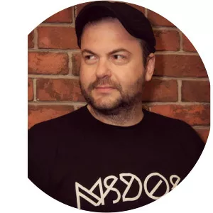 m Sdo S - Musical artist