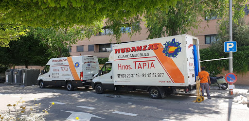 MUDANZAS HNOS TAPIA - 