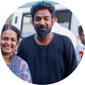 Muhashin - Movie director