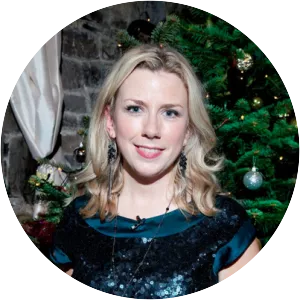 Muireann Nic Amhlaoibh - Musician