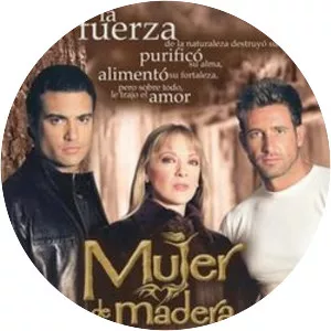Mujer de madera