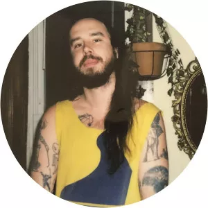 Mukqs - Musical artist