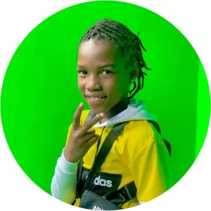 Mukudzeyi Mukombe Jr. photograph