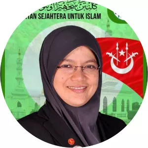 Mumtaz Md. Nawi - Politician