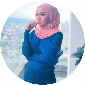 Muna Shahirah - Musical artist