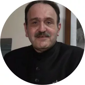 Muneeb Iqbal photograph