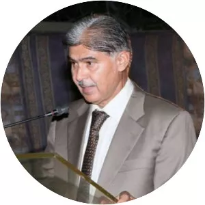 Munib Akhtar
