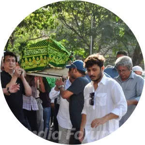 Munira Nadiadwala photograph