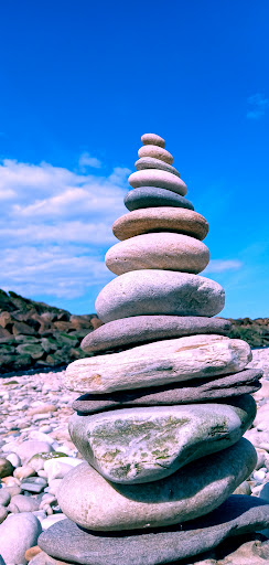 Mural rostros y personajes