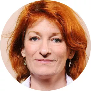 Muriel Mayette-Holtz