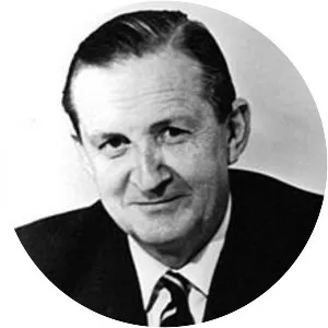 Murray MacLehose, Baron . . .