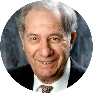 Murray Weidenbaum