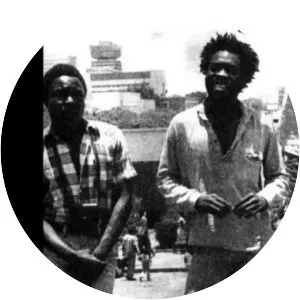 Musi O Tunya - Musical group