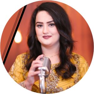 Muskan Fayaz - Singer