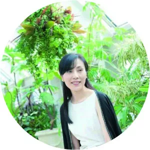 Mutsumi Ishii - Japanese translator