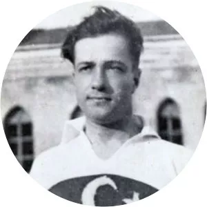 Muvakkar Ekrem Talu photograph