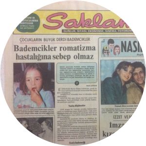 Muzeyyen Altinmeşe photograph