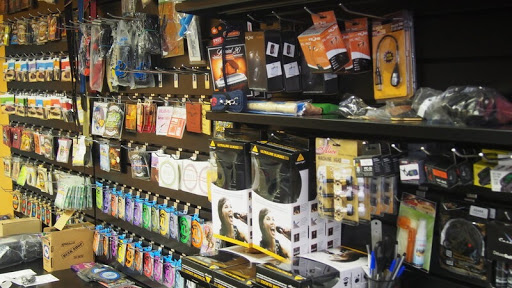 muzmart - Musical instrument store in Moscow, Russia