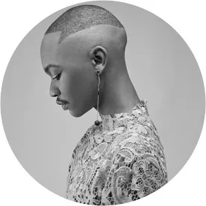 Mx Blouse - Musical artist