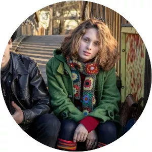 My Brother Chases Dinosaurs - 2019 ‧ Drama/Comedy ‧ 1h 41m